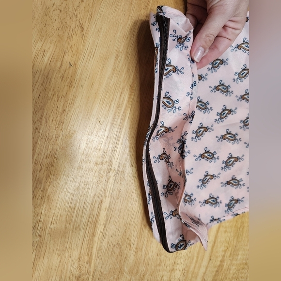 Free People Understated Leather Life Is A Highway Travel Clothing Cube - Picture 3 of 5